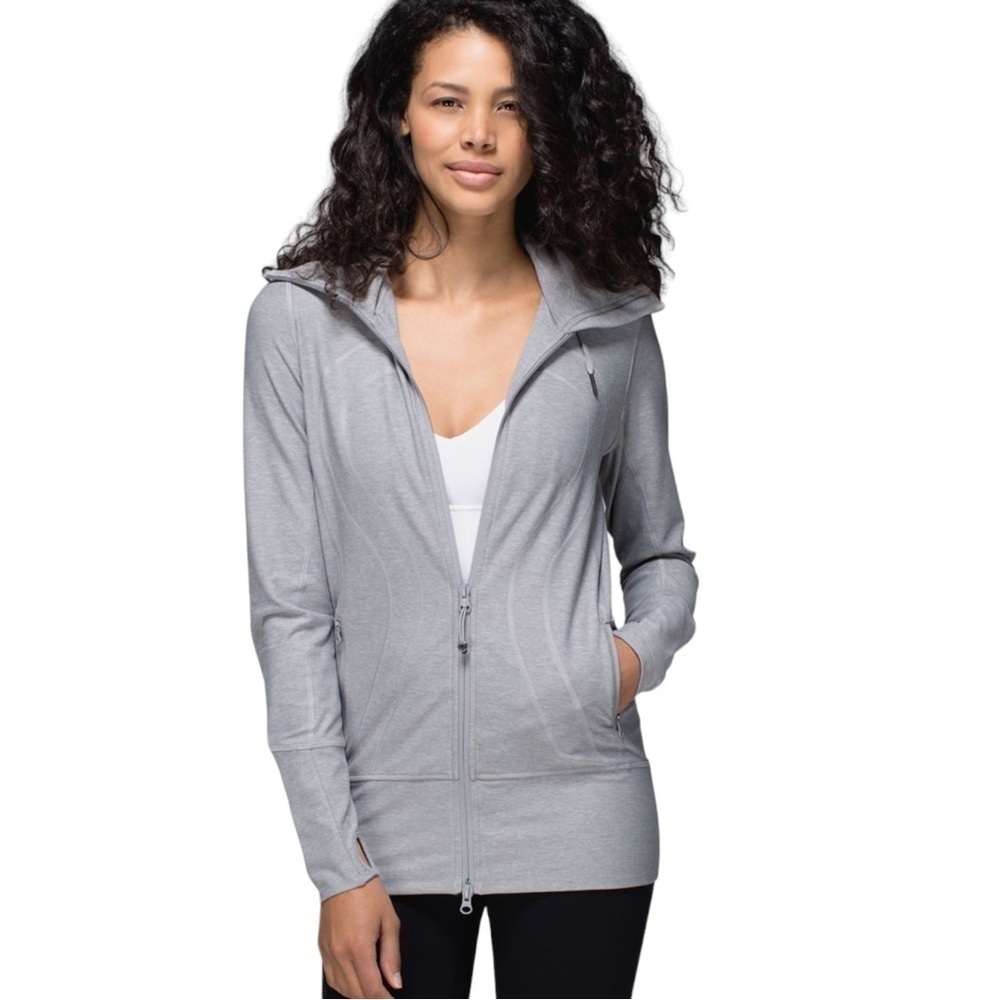 Lululemon Stride Jacket II
Heathered Medium Grey / Ambient Grey